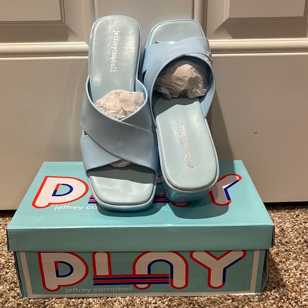 NWT Jeffrey Campbell Bubblegum sandal
